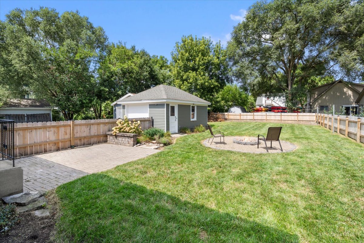 435 Church Street Property Photo 2