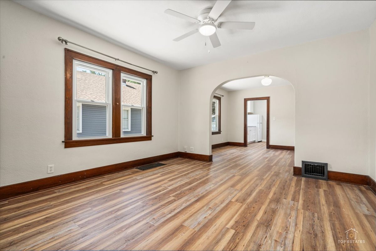 435 Church Street Property Photo 7