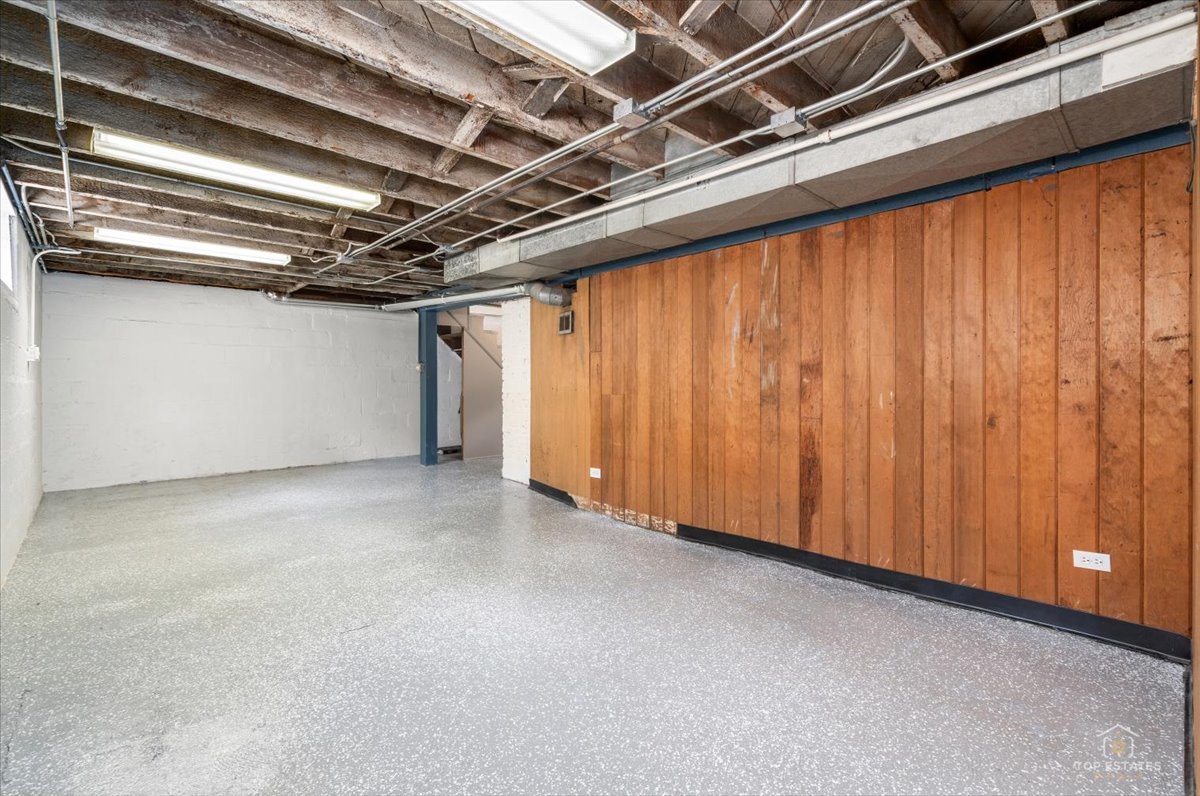 435 Church Street Property Photo 16