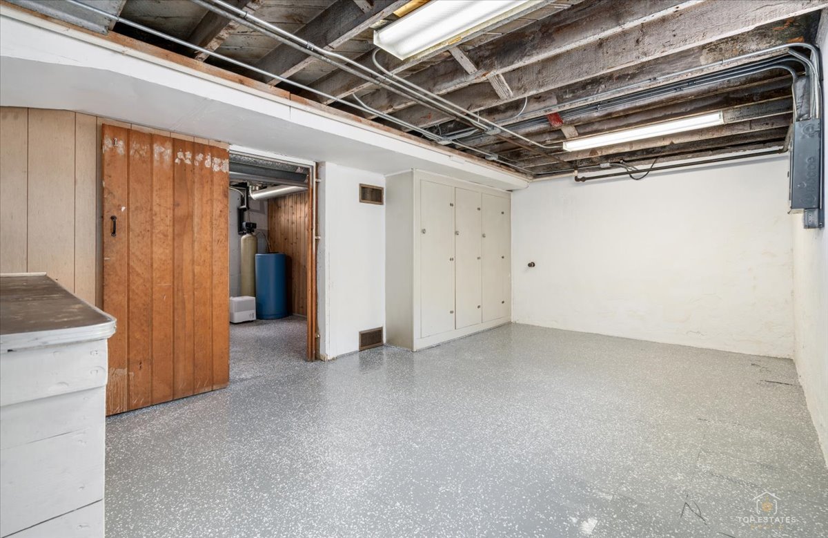 435 Church Street Property Photo 18