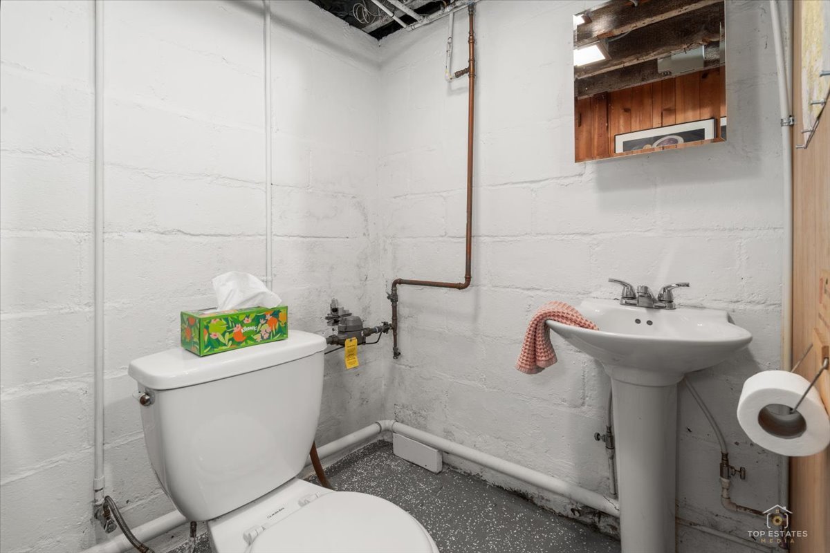 435 Church Street Property Photo 20