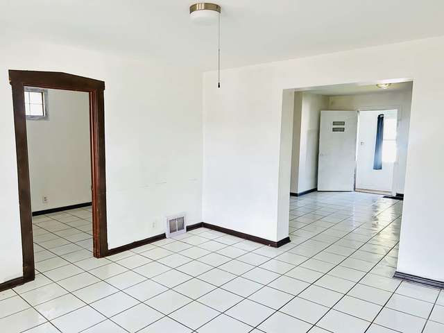344 E 117th Street Property Photo 7
