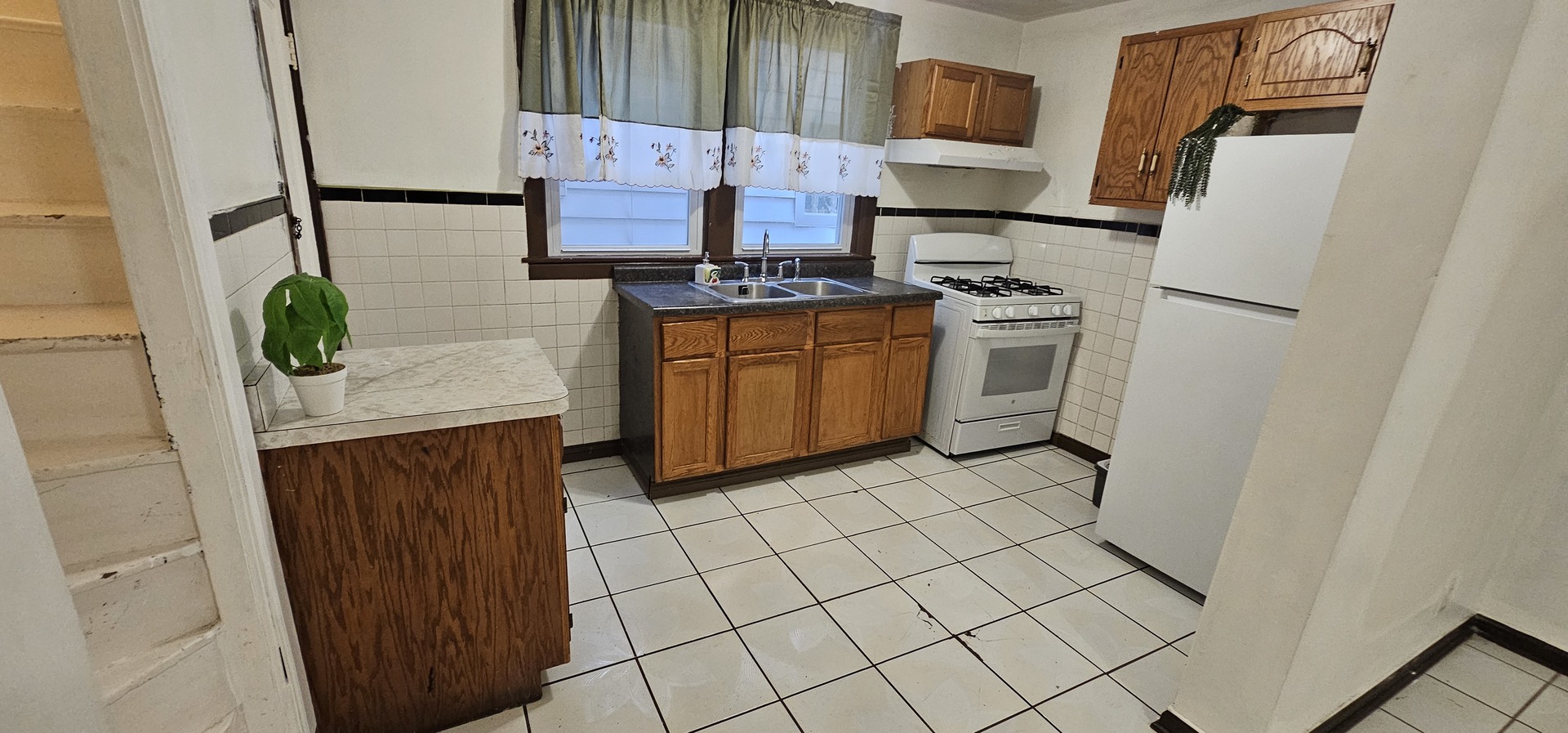 344 E 117th Street Property Photo 10