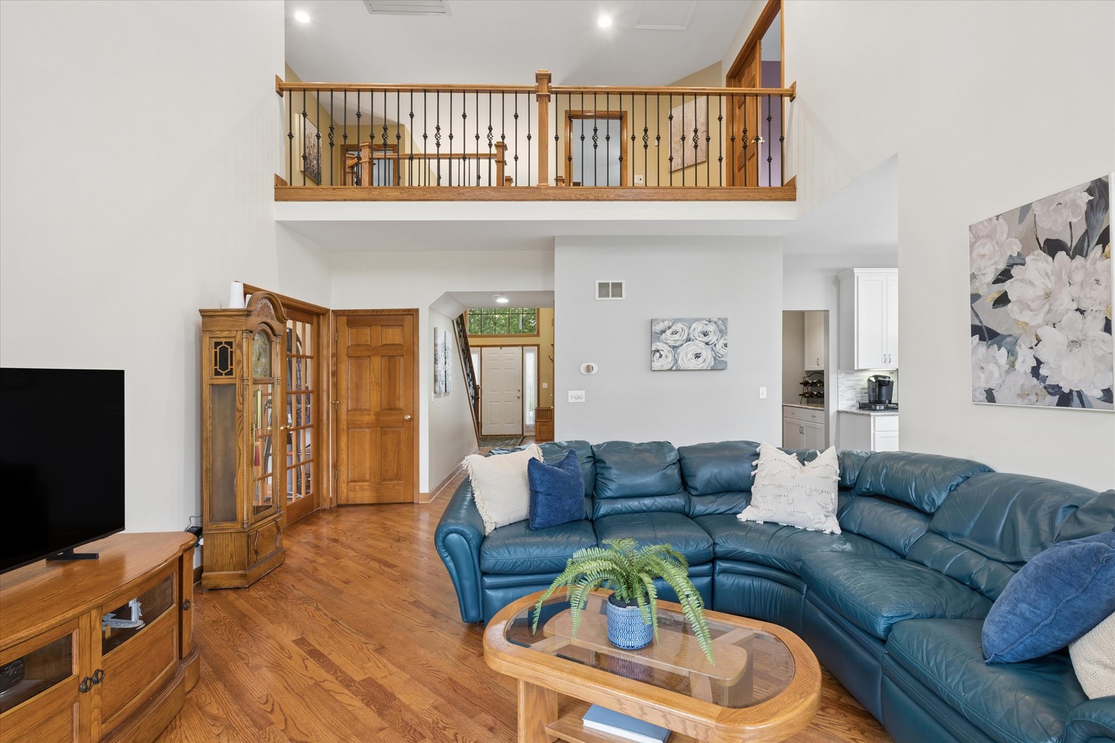 1616 Rolling Hills Drive Property Photo 11