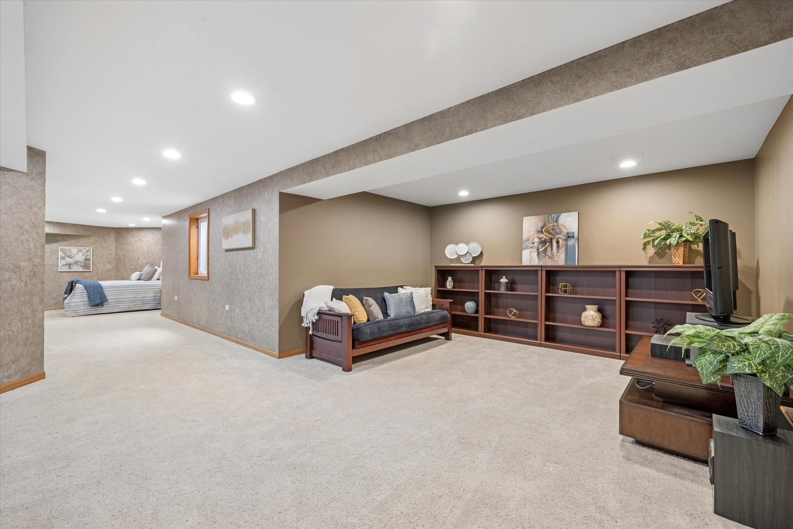 1616 Rolling Hills Drive Property Photo 34