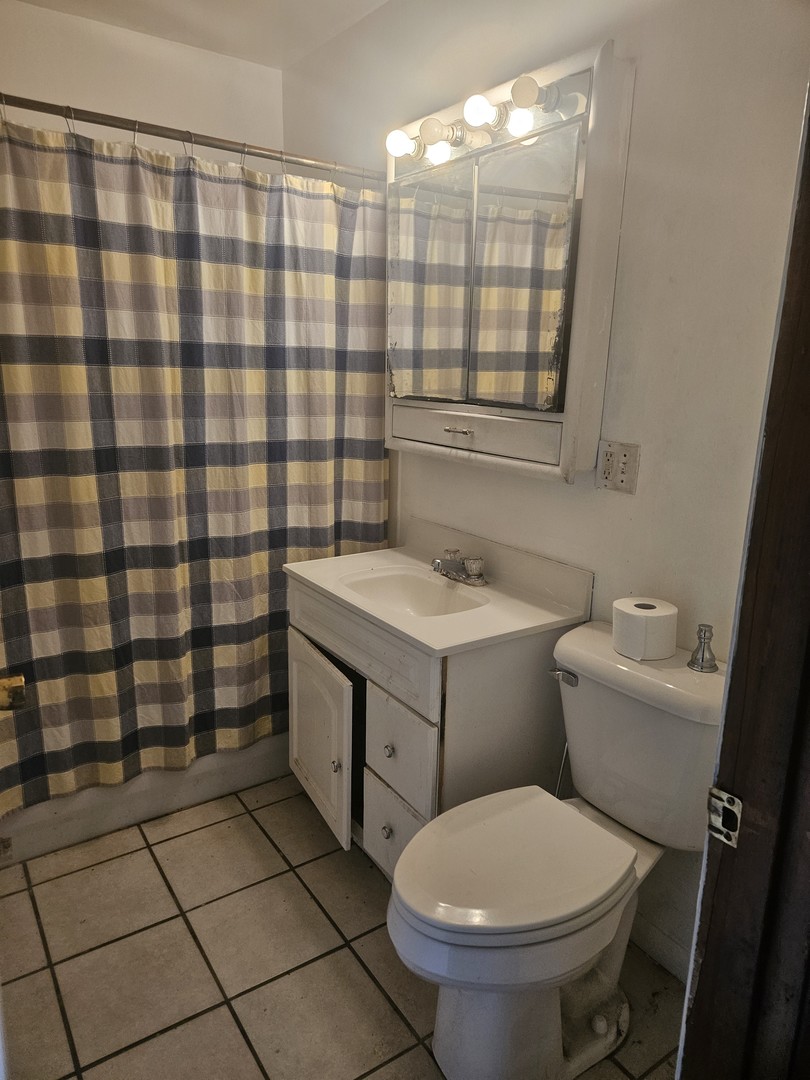 208 W 18th Street Property Photo 14