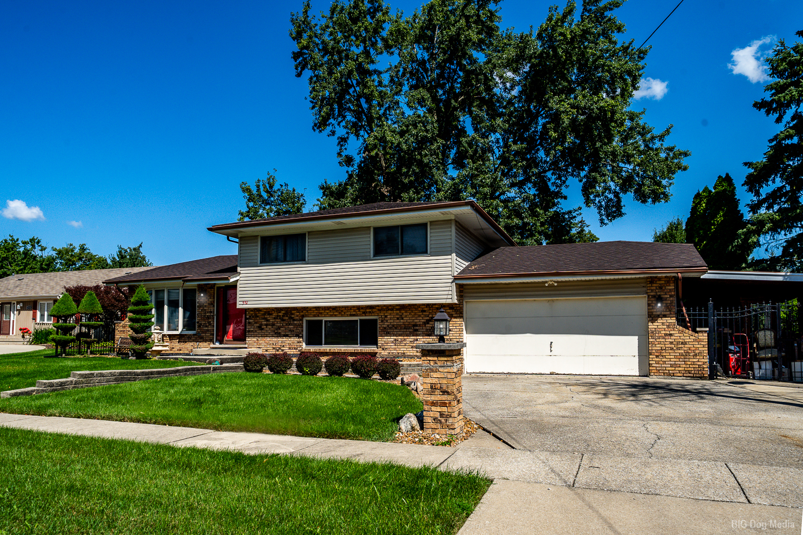5112 155th Street Property Photo 1