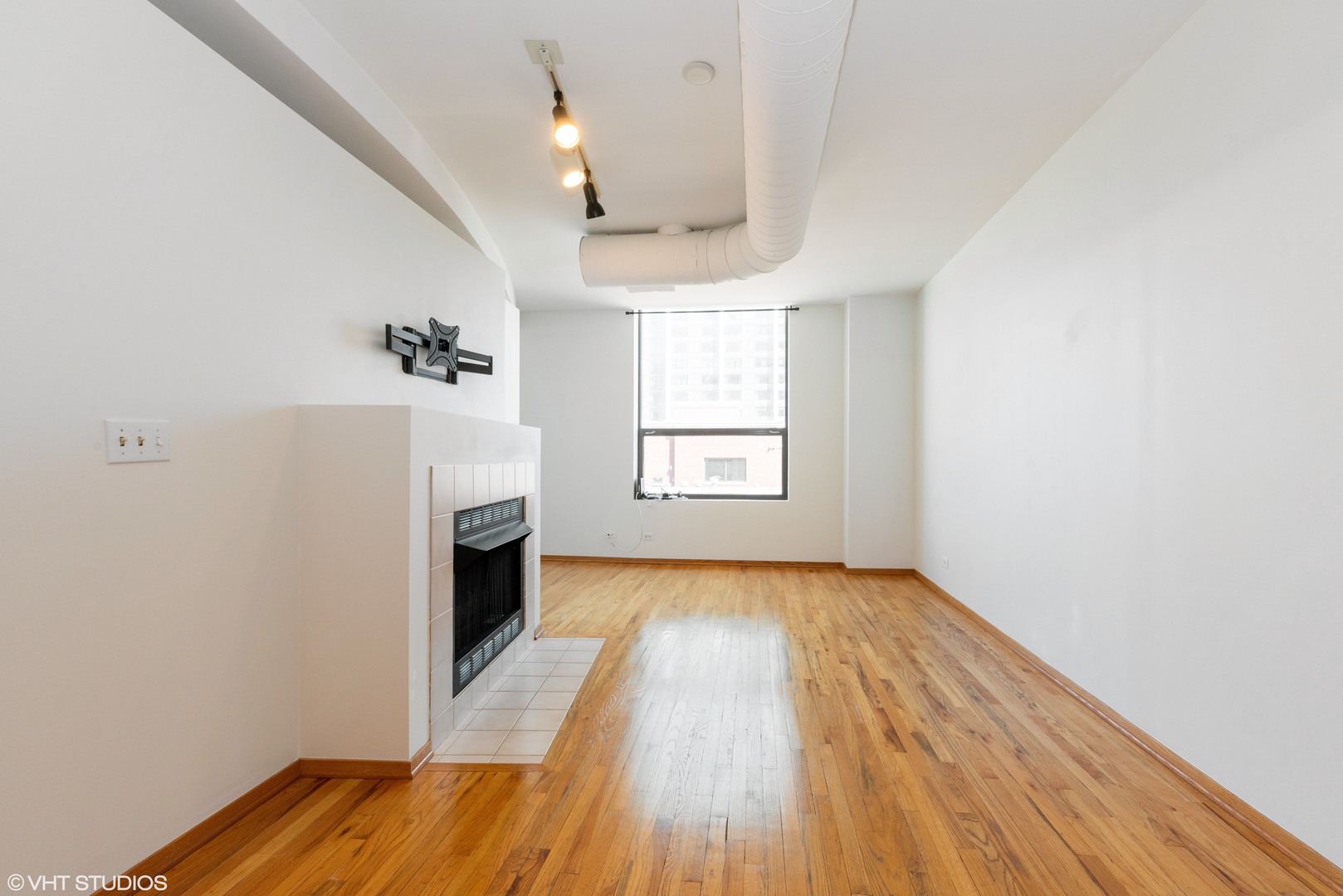 910 S Michigan Avenue 1306 Property Photo 6
