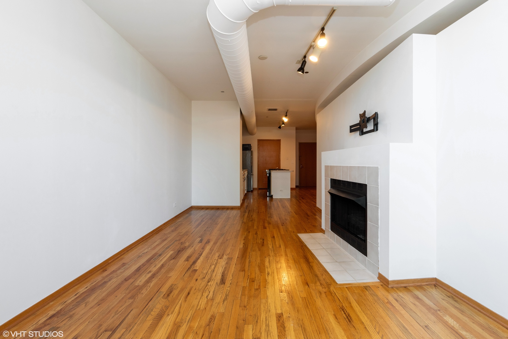 910 S Michigan Avenue 1306 Property Photo 9