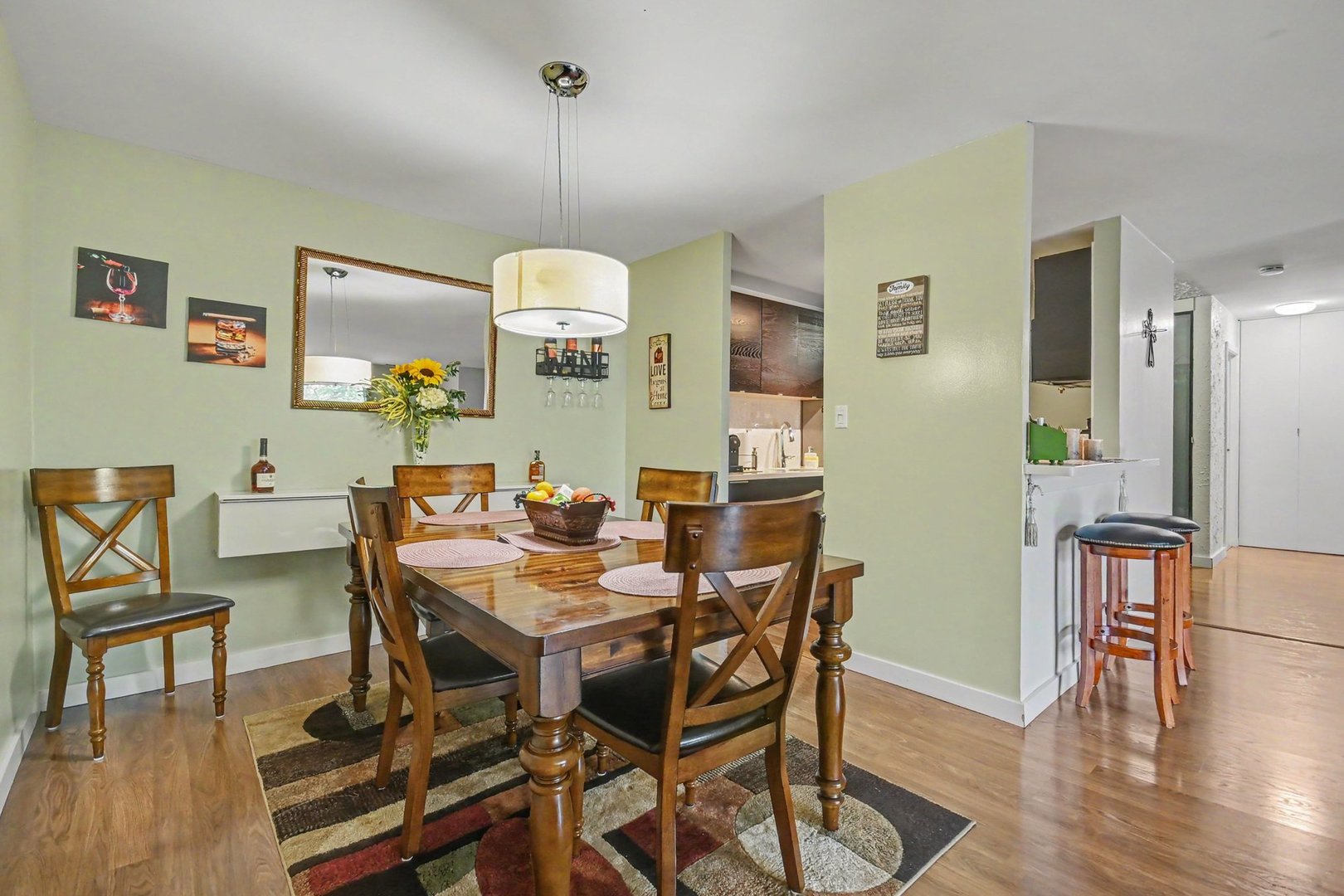 120 Lakeview Drive 519 Property Photo 5
