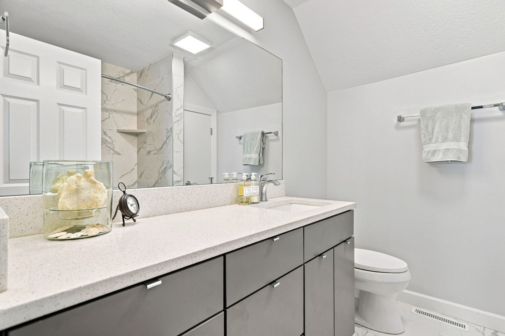 835 1st Avenue Property Photo 26