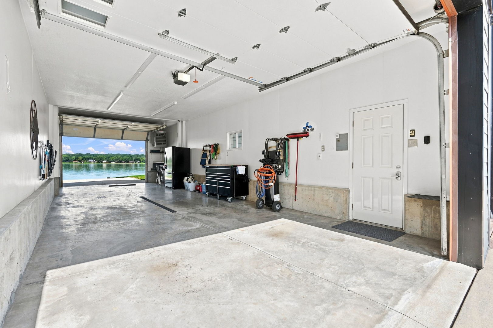 835 1st Avenue Property Photo 38
