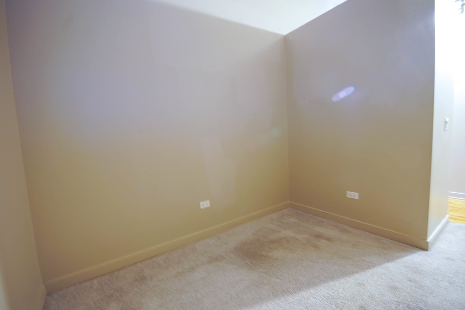 1224 W Van Buren Street 517 Property Photo 8