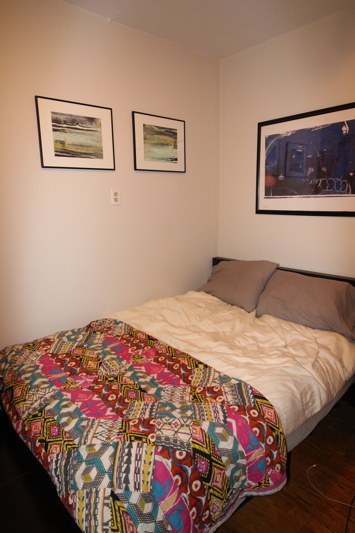 1736 W Beach Avenue Property Photo 6