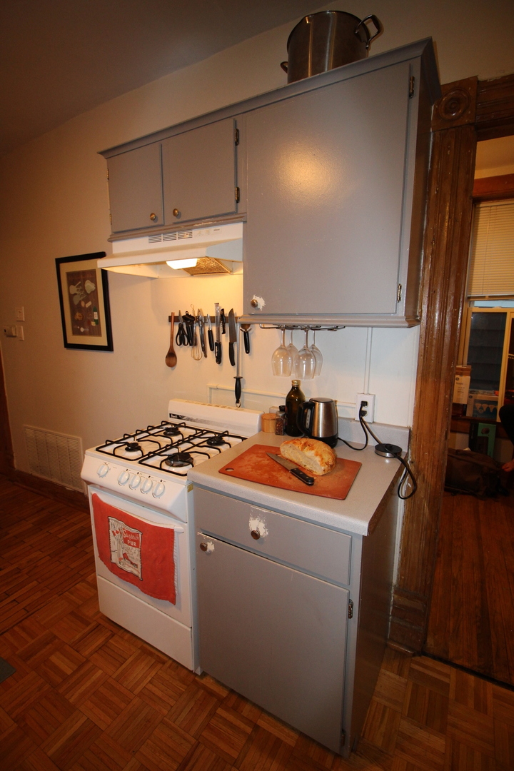 1736 W Beach Avenue Property Photo 13