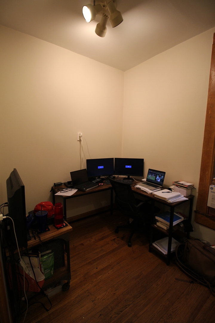 1736 W Beach Avenue Property Photo 14
