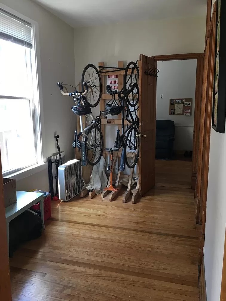 1736 W Beach Avenue Property Photo 37