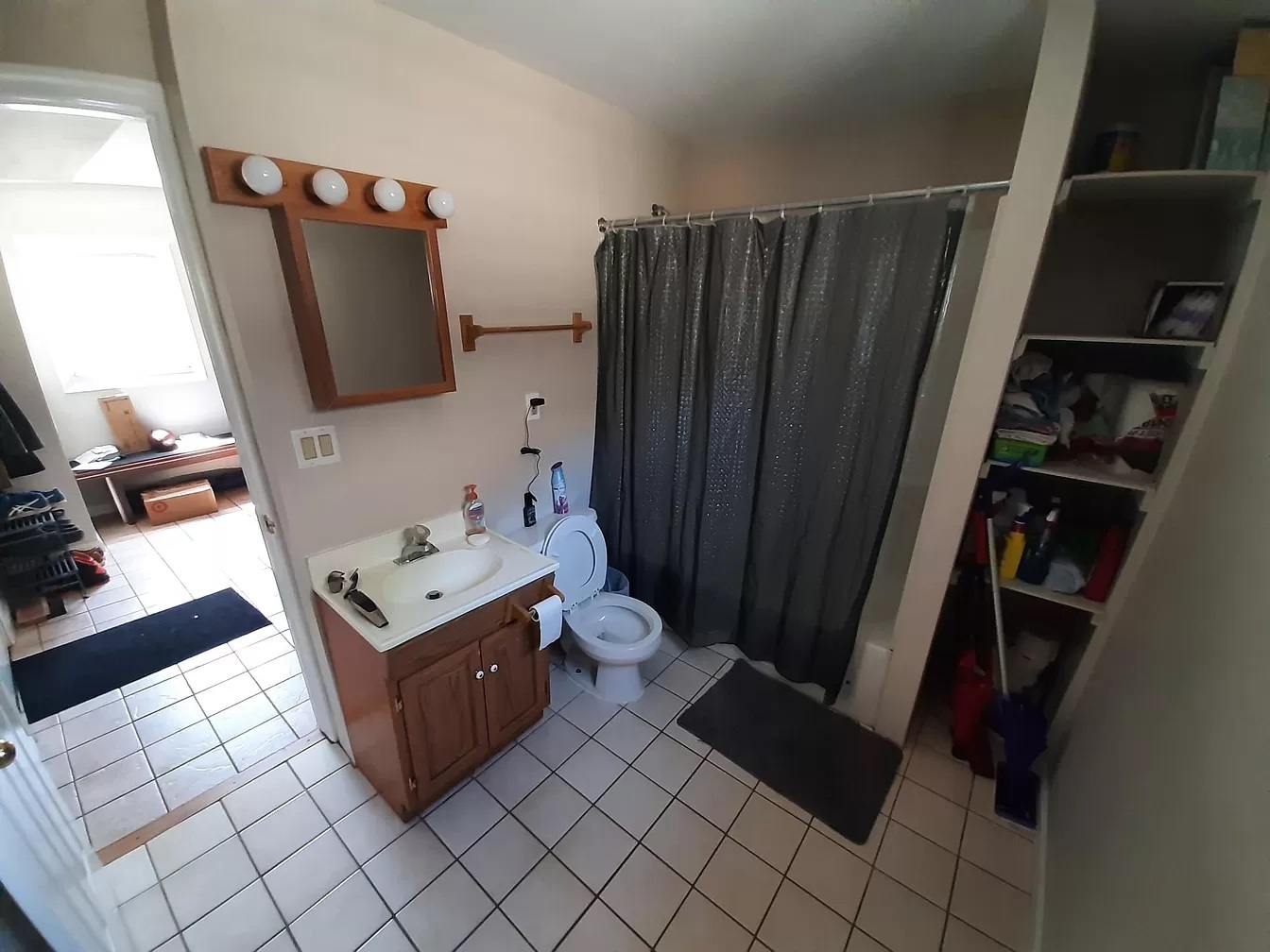 1736 W Beach Avenue Property Photo 38