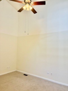 917 N Kingsbury Street Property Photo 12
