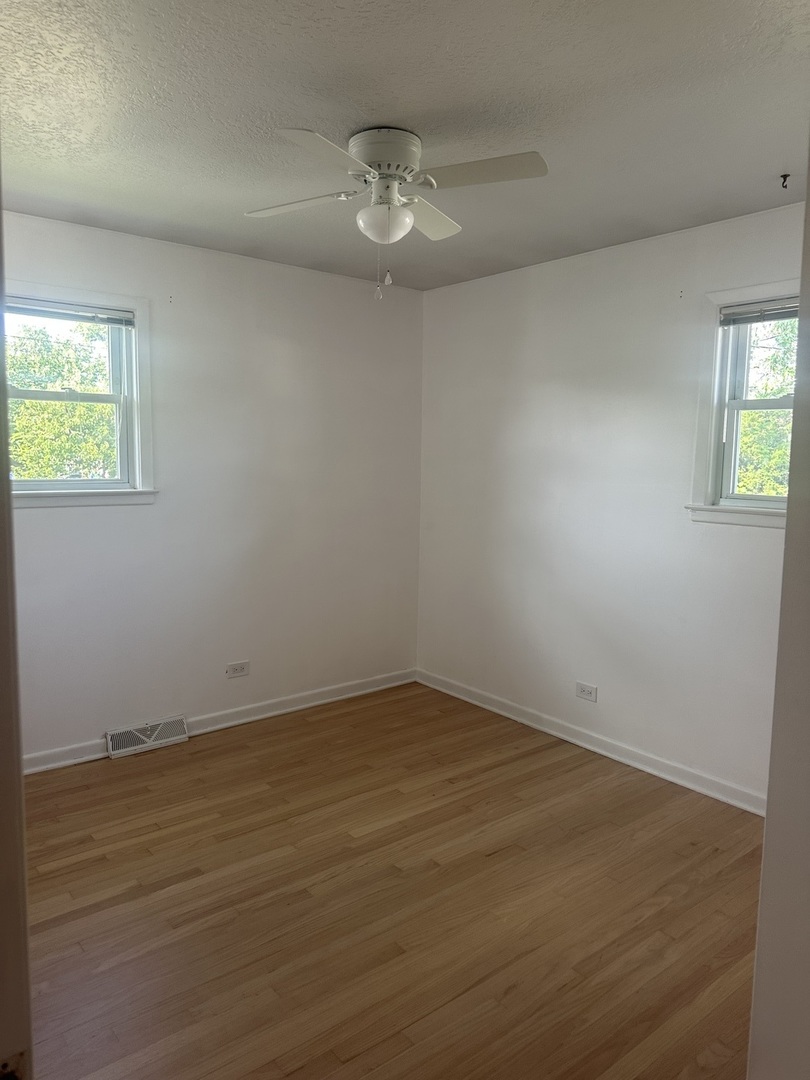 695 N Indiana Street Property Photo 5