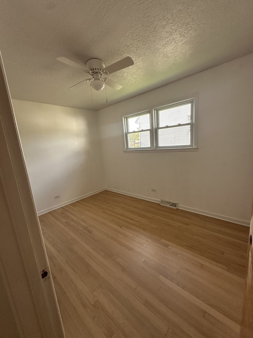 695 N Indiana Street Property Photo 6