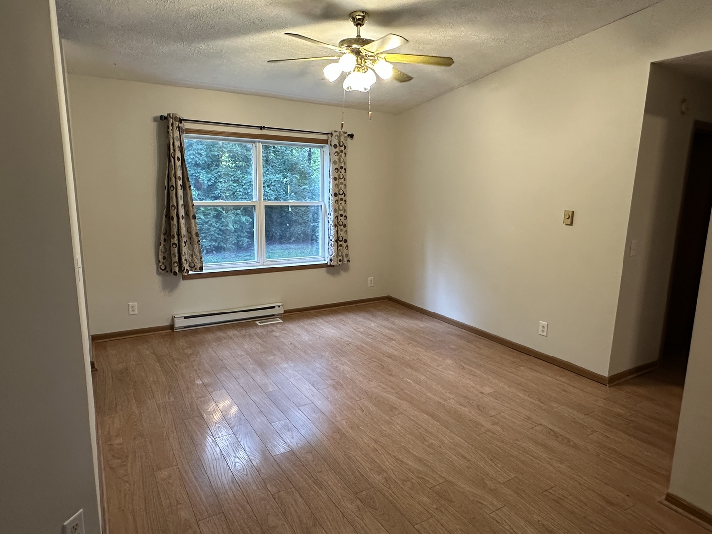 4135 Canal Road Property Photo 13