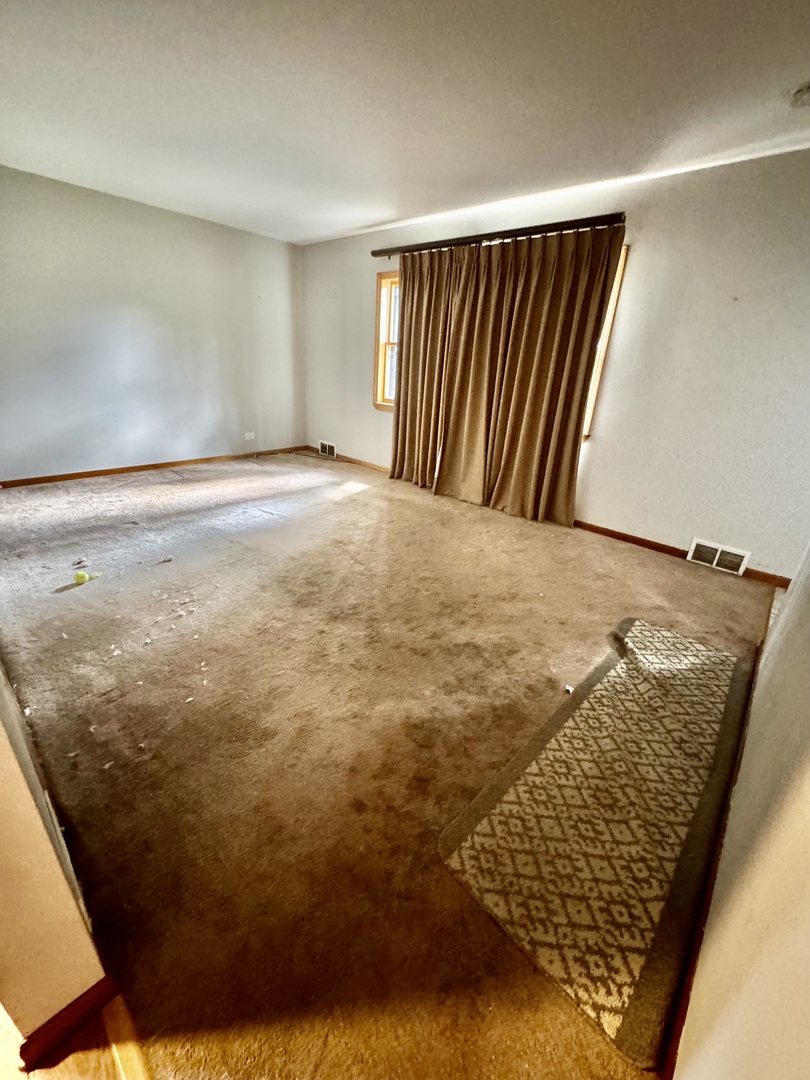 927 S Stough Street Property Photo 3