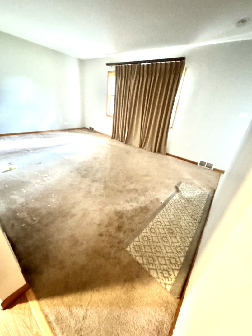 927 S Stough Street Property Photo 5