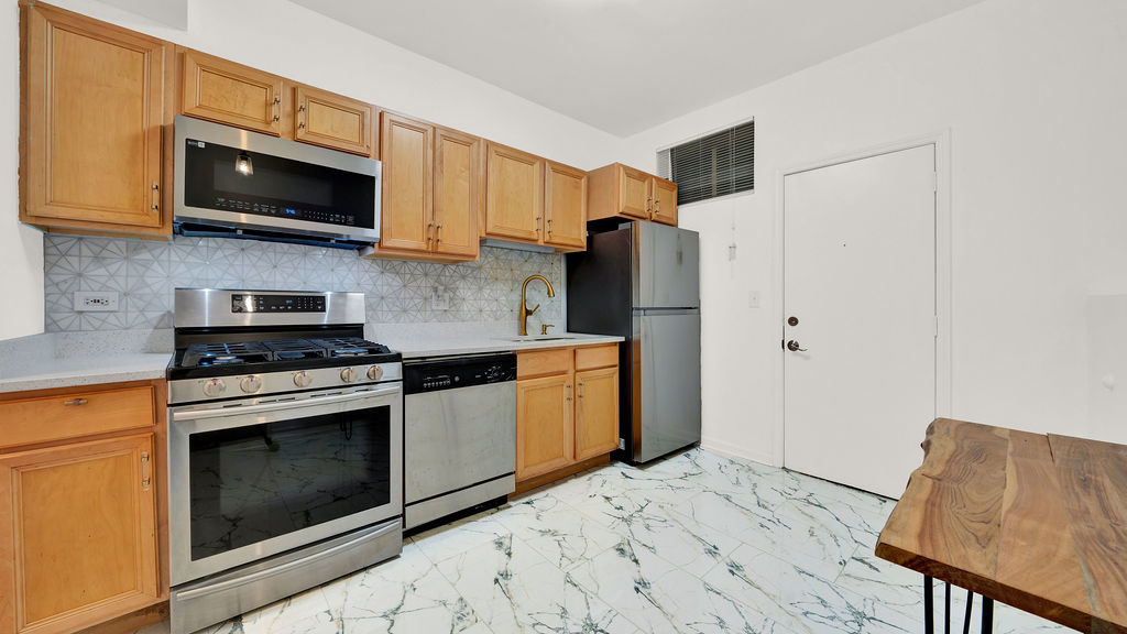 5150 S King Drive A1 Property Photo 12