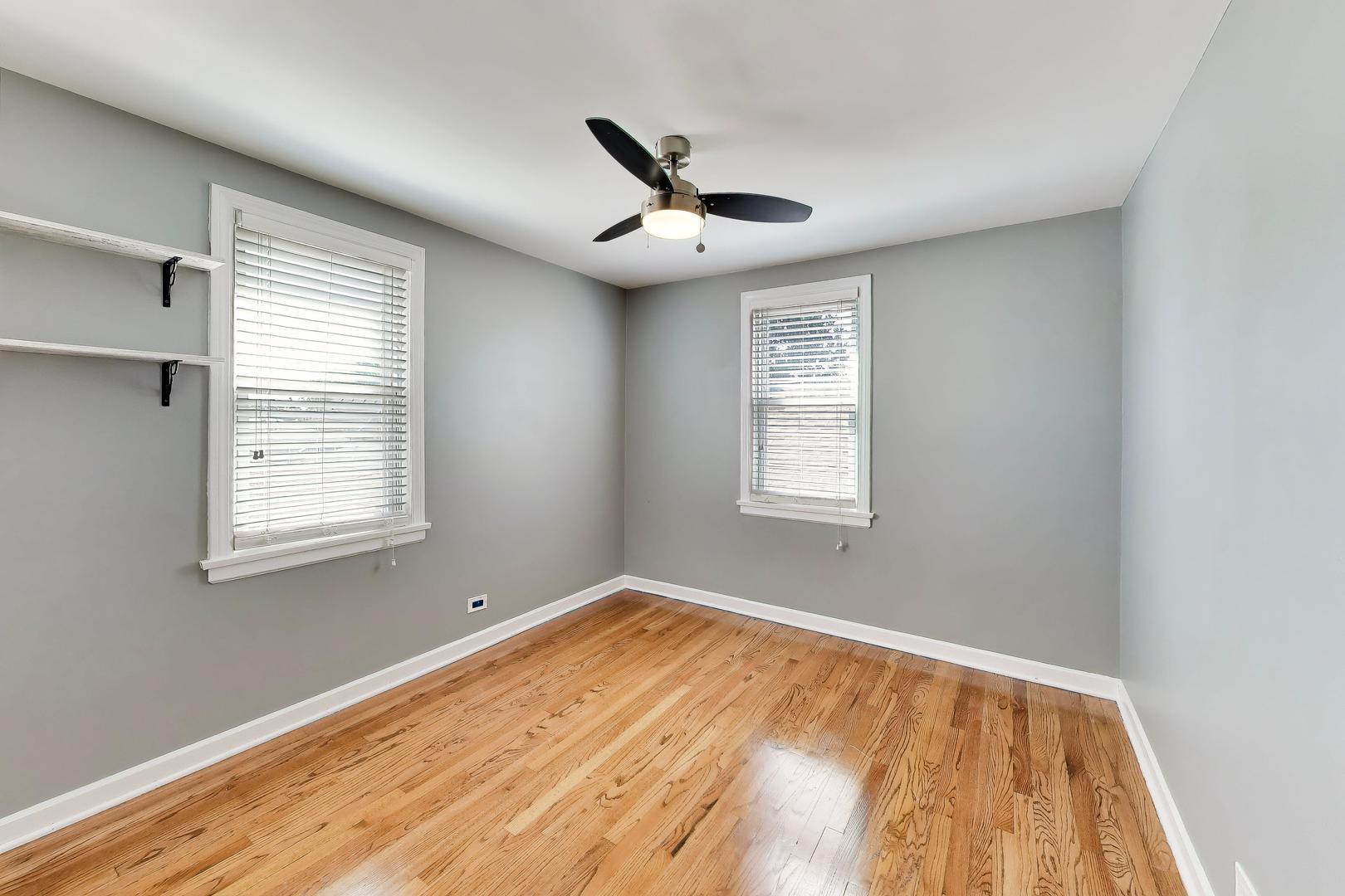 5523 N Natchez Avenue Property Photo 20