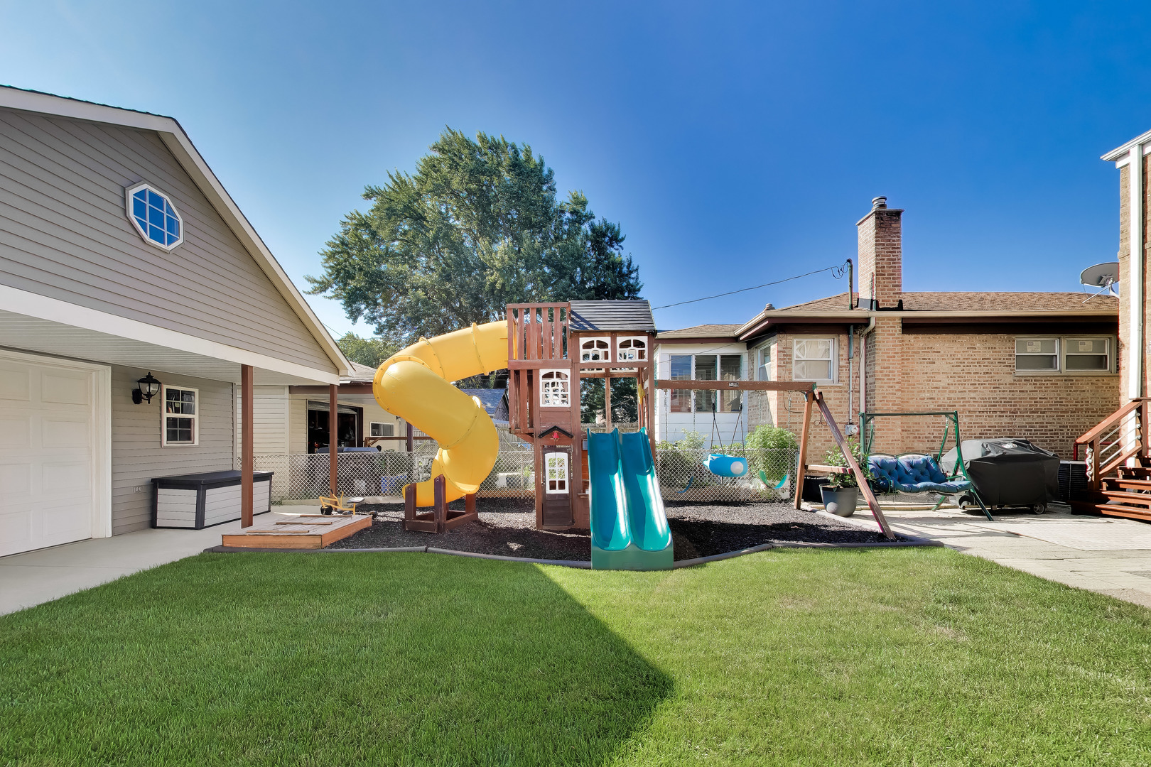 5523 N Natchez Avenue Property Photo 33