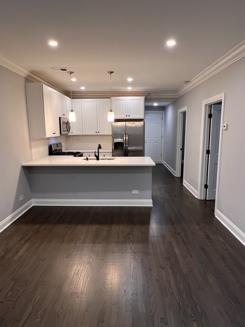 220 S Hamilton Avenue 1 Property Photo 7