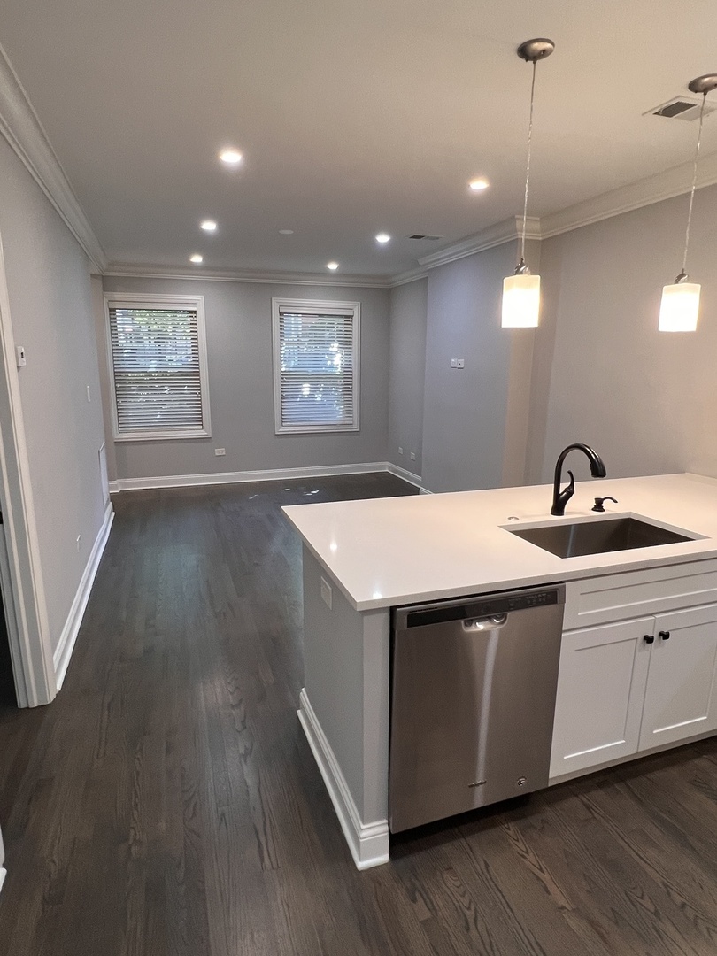 220 S Hamilton Avenue 1 Property Photo 11