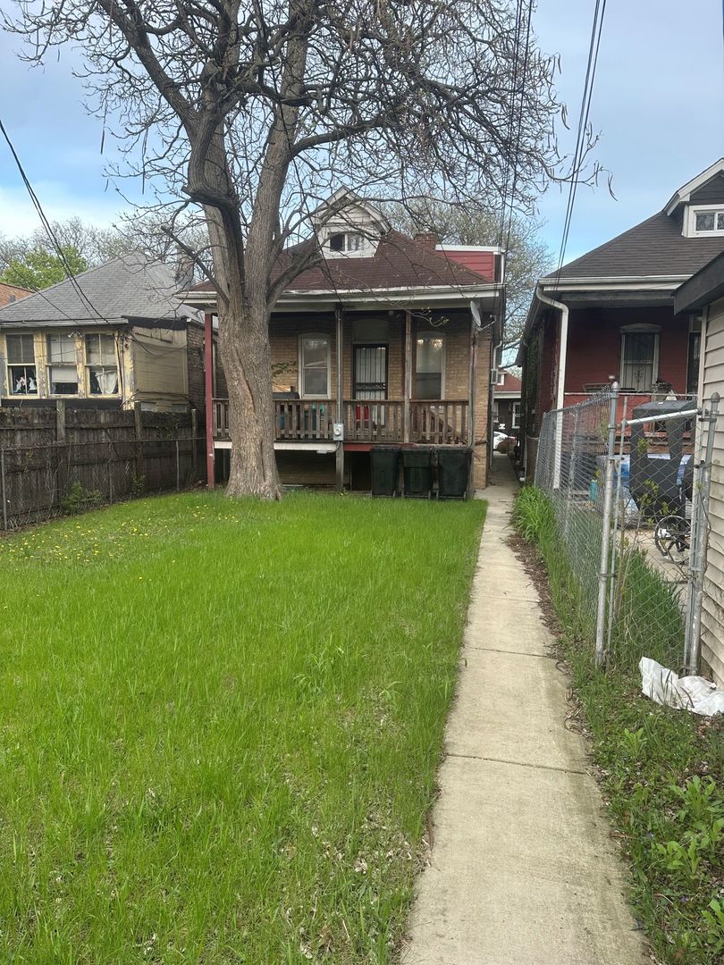 7748 S Langley Avenue Property Photo 37