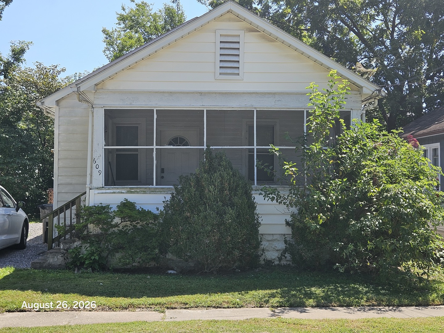 609 W Cherry Street Property Photo 1