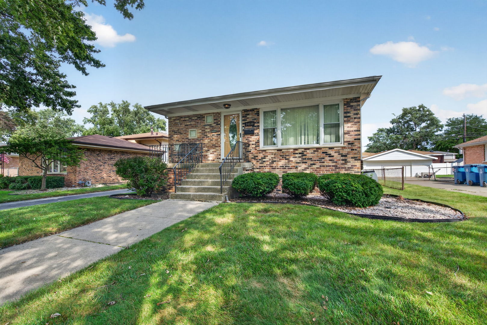 14339 Kolin Avenue Property Photo 1