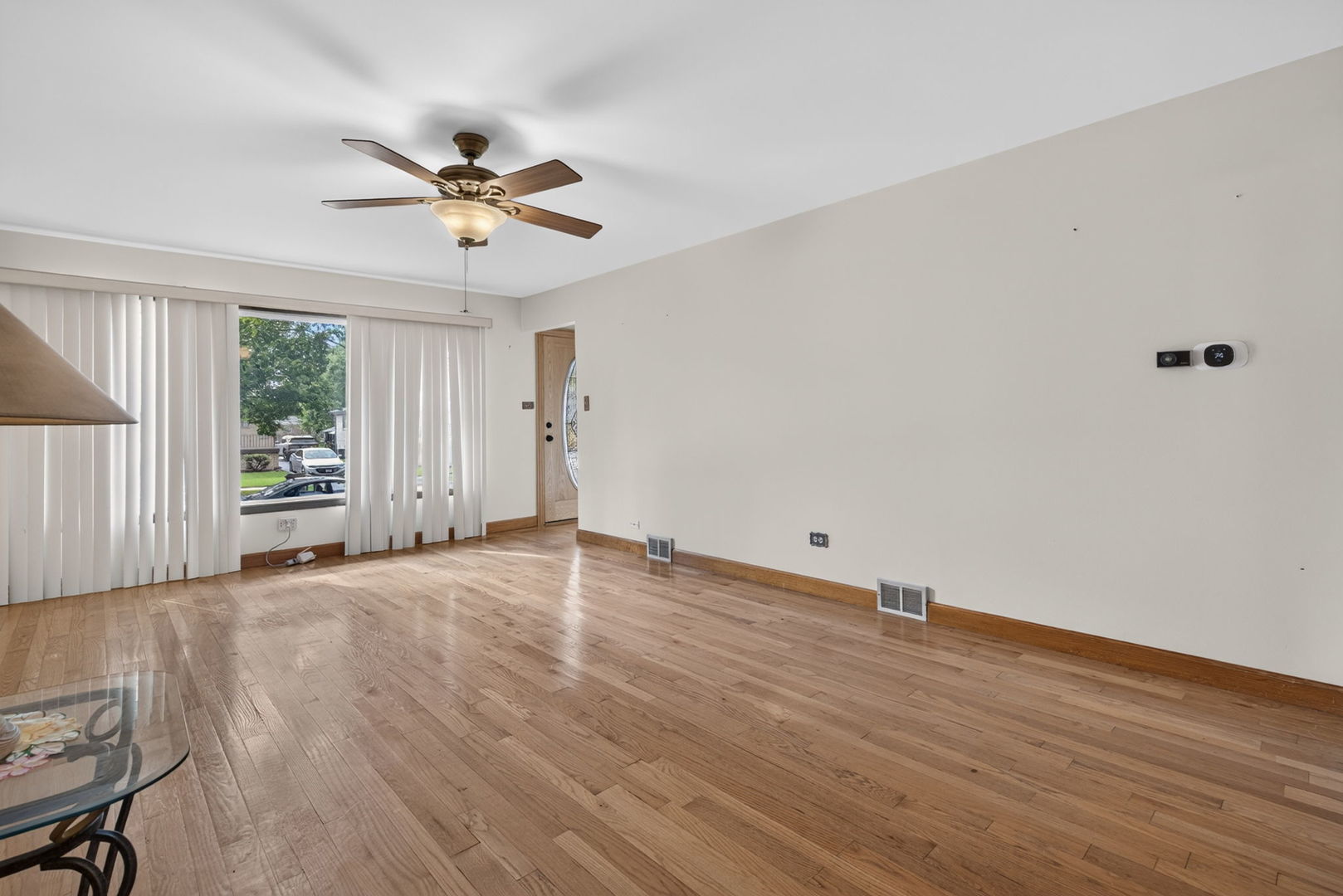 14339 Kolin Avenue Property Photo 5