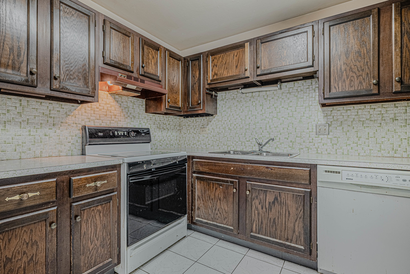 119 Brewster Court B Property Photo 9