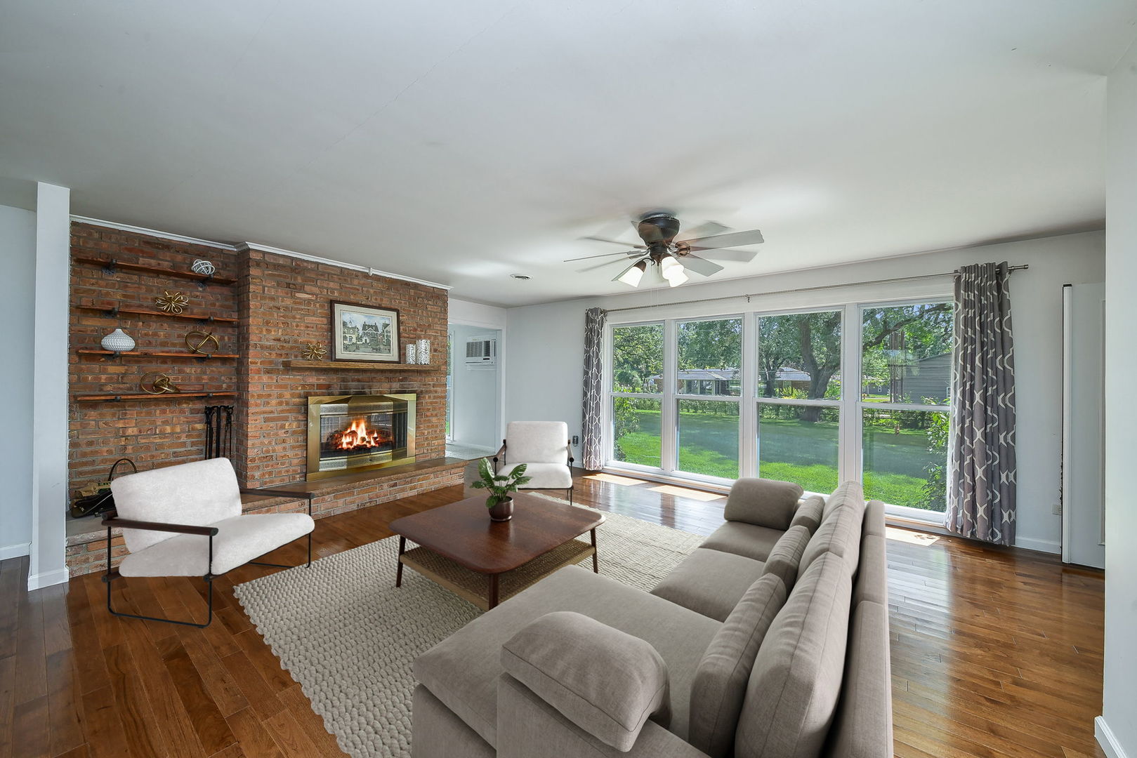 1125 Forest Drive Property Photo 14