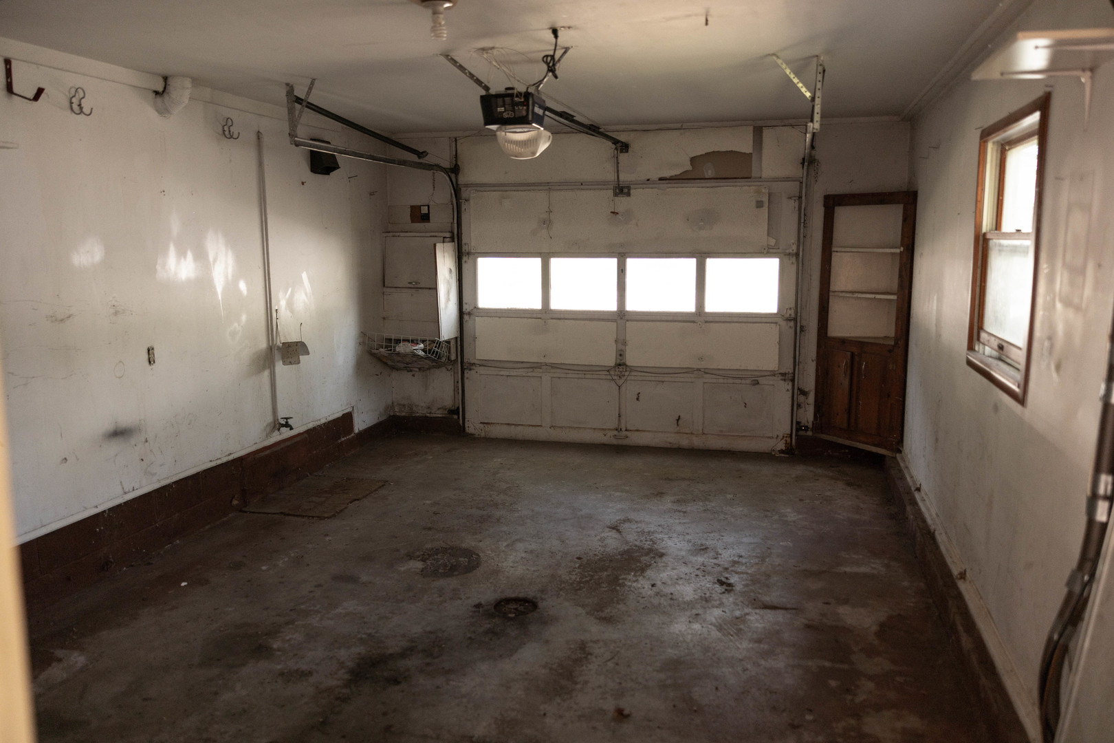 436 Russell Road Property Photo 4