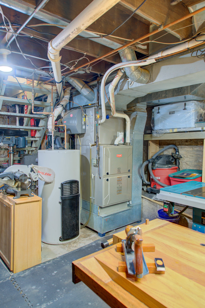 224 E 6th Street Property Photo 81
