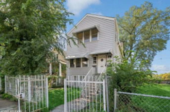 7038 S Woodlawn Avenue 2 Property Photo 2