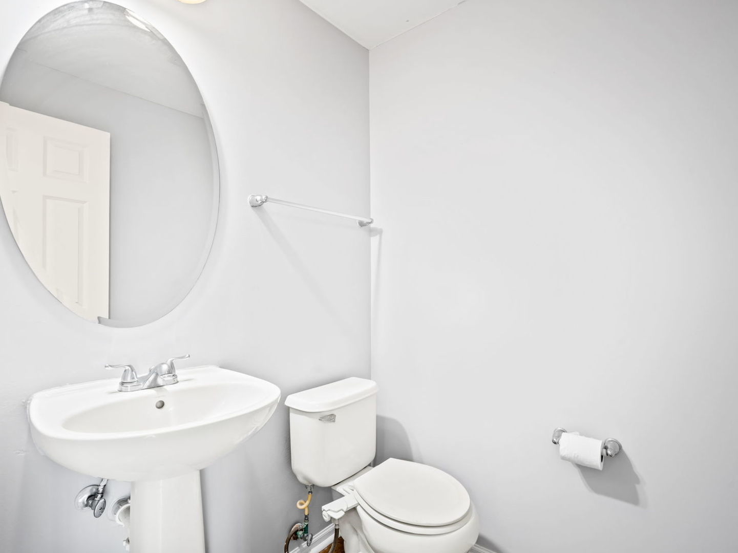10228 Camden Lane E Property Photo 14