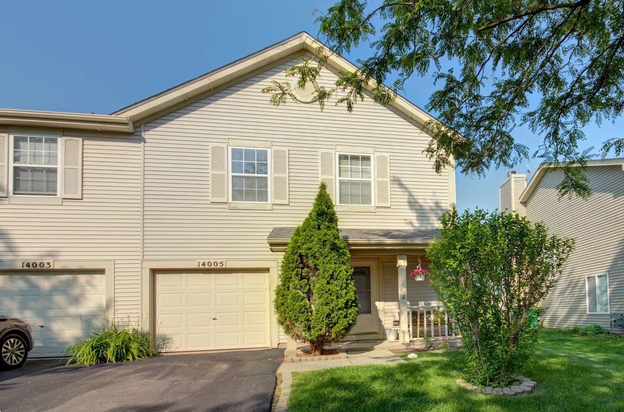 14005 Danbury Drive Property Photo 1