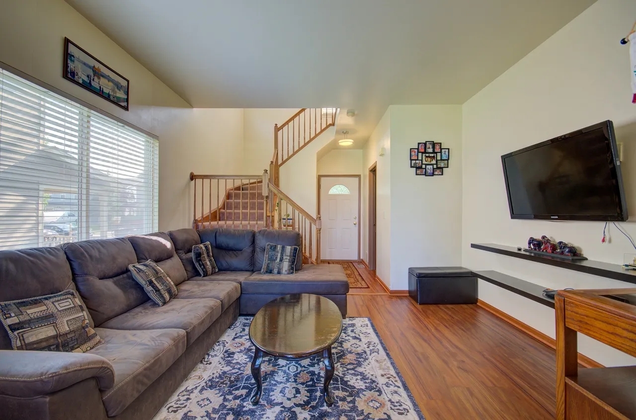 14005 Danbury Drive Property Photo 6