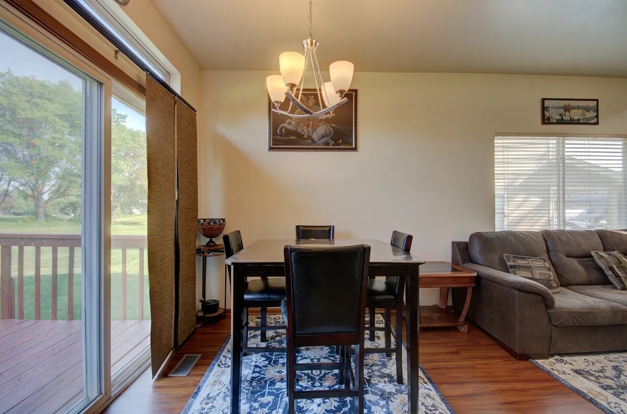 14005 Danbury Drive Property Photo 8