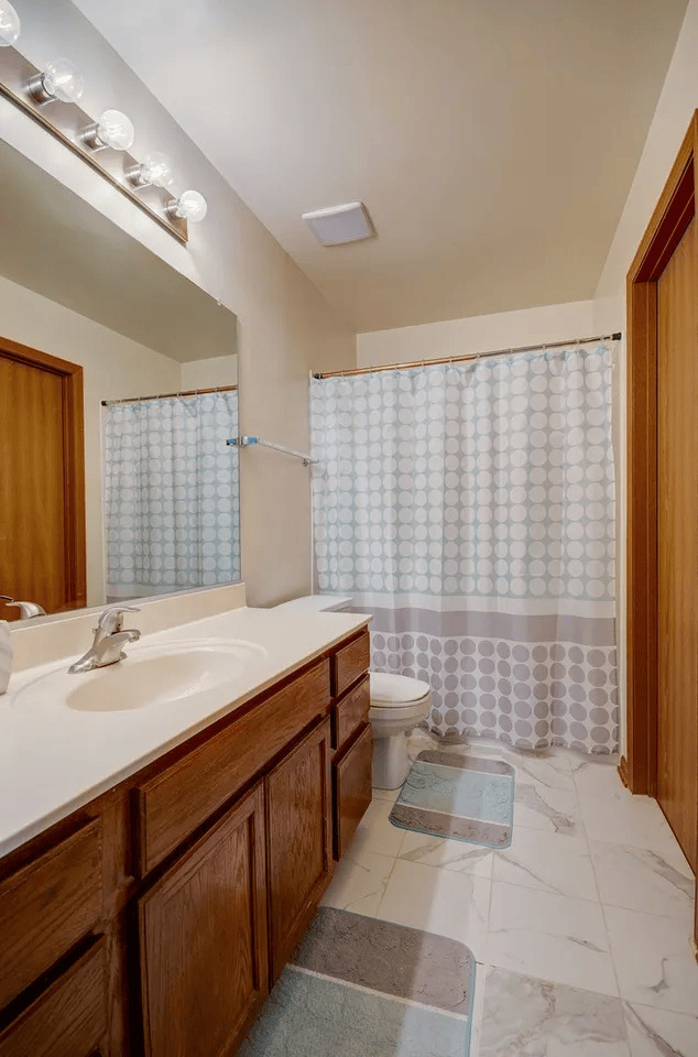 14005 Danbury Drive Property Photo 21