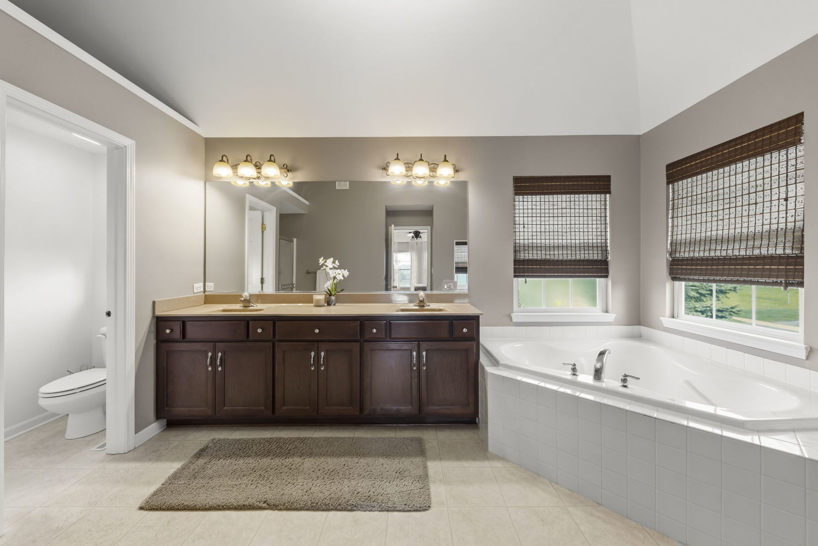 13500 Arborview Circle Property Photo 18
