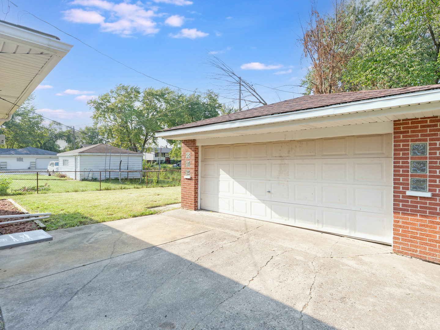1618 W 163rd Street Property Photo 18