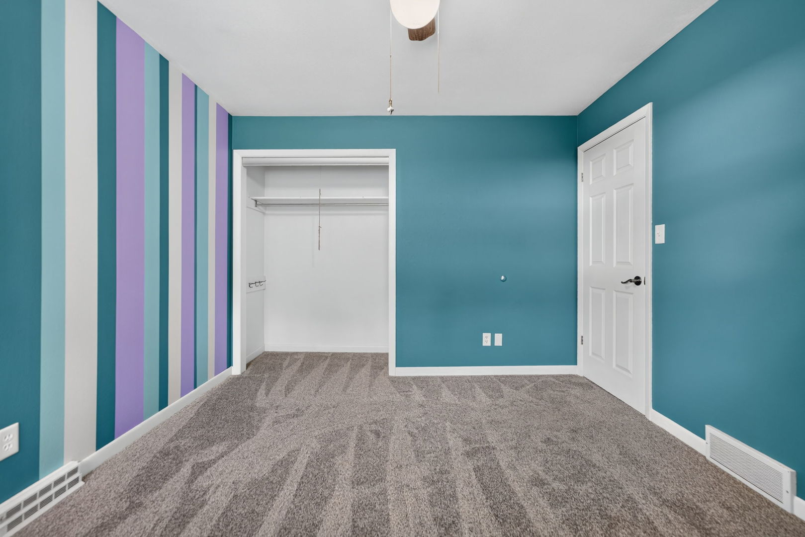 5825 Tipple Road Property Photo 18